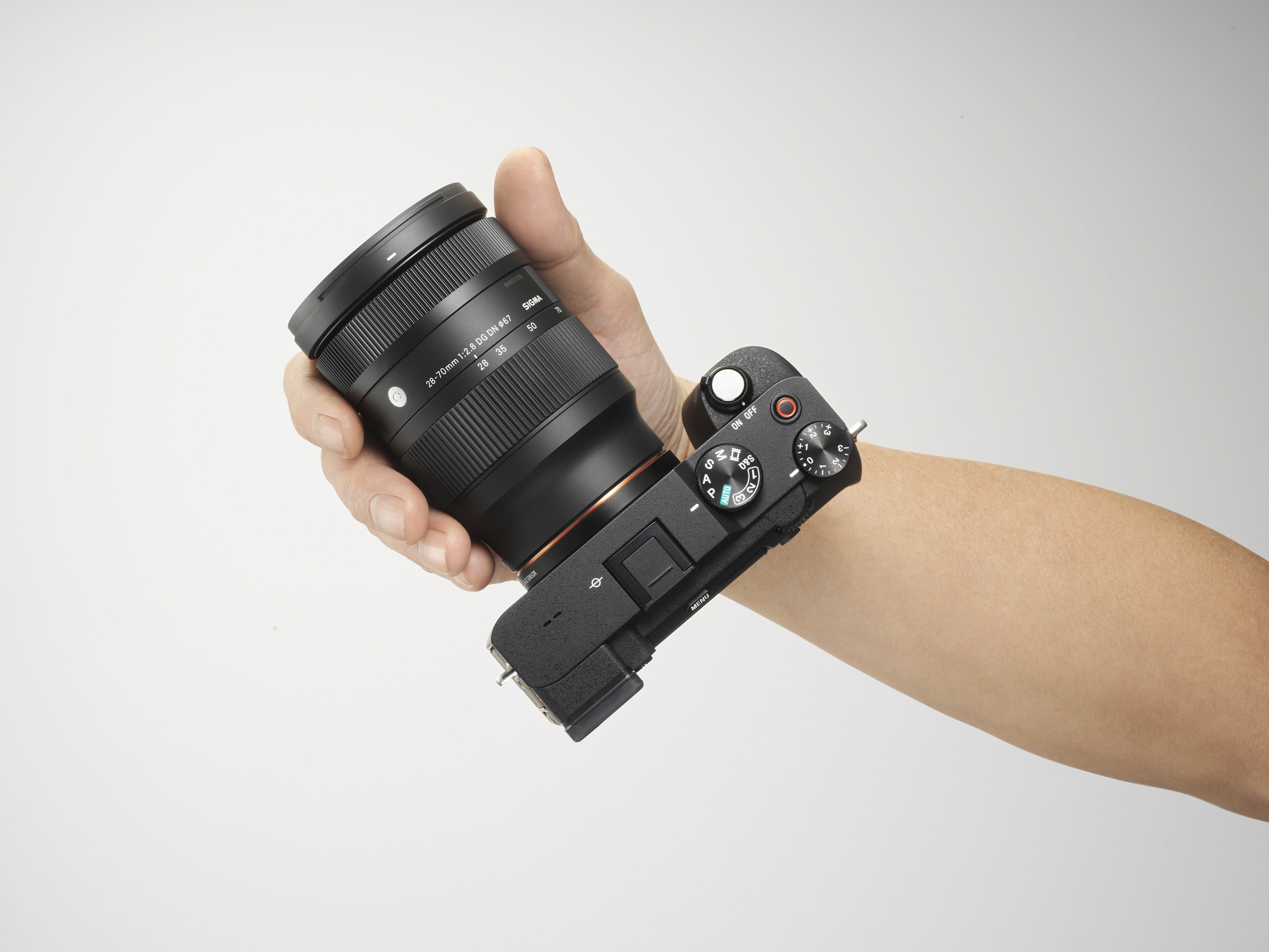 A First Look At Sigma's 28-70mm f/2.8 DG DN Contemporary