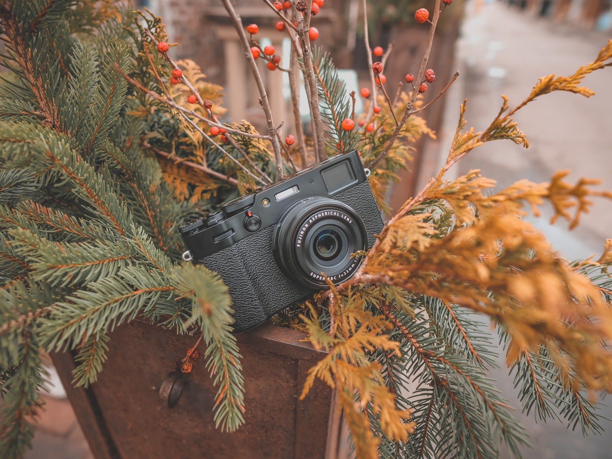 Fujifilm X100V First Look - A fully featured compact camera for everyday photographers and professionals