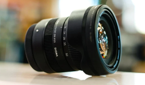 A First Look at Sigmas 18-50mm F2.8 DC DN Contemporary for FUJIFILM X Mount