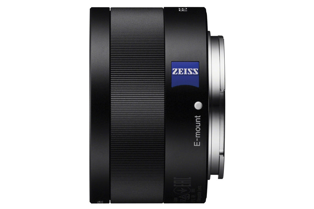 Sony Sonnar T* FE 35mm f/2.8 ZA Lens (Sony E) Package