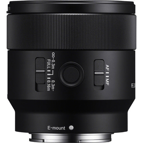 Sony FE 50mm f/2.8 Macro Lens (Sony E) Package