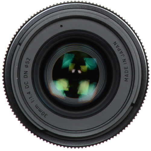 Sigma 30mm f/1.4 DC DN Contemporary Lens (Leica L) Package