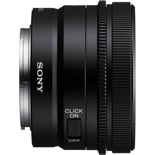 Sony FE 40mm f/2.5 G Lens (Sony E) Package
