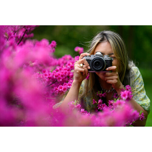 Nikon Zfc Mirrorless Camera Package
