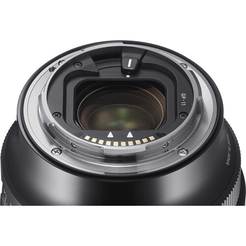 Sigma 24mm f/1.4 DG DN Art Lens (L-Mount) Package