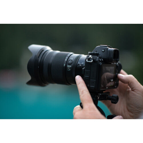 Nikon NIKKOR Z 24-120mm f/4 S Lens (Nikon Z) Package