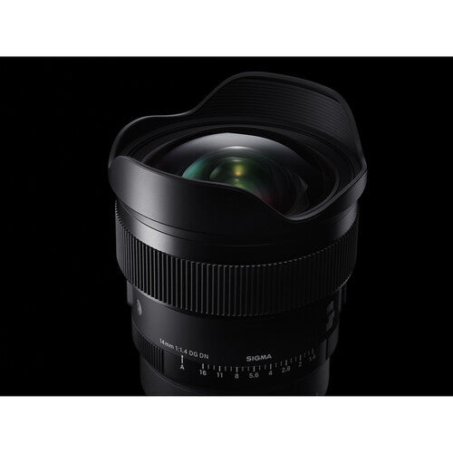 Sigma 14mm f/1.4 DG DN Art Lens (Sony E) Package