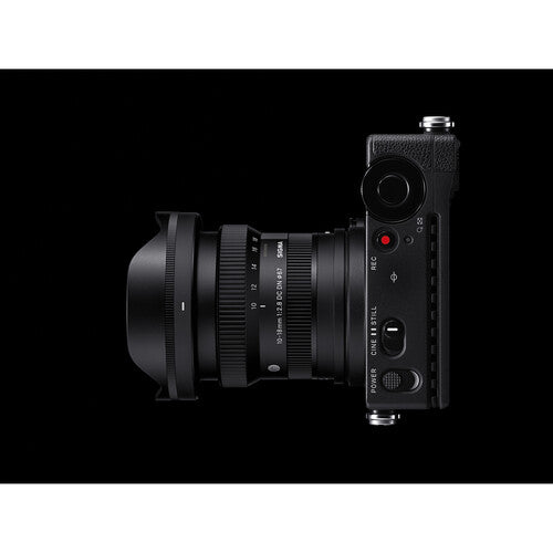 Sigma 10-18mm f/2.8 DC DN Contemporary Lens (L-Mount) Package