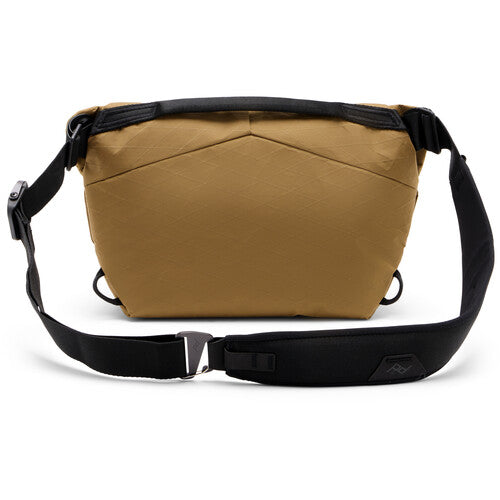 Peak Design Everyday Sling v2 (Coyote, 3L)