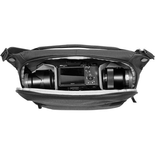 Peak Design Everyday Sling (Black, 10L)