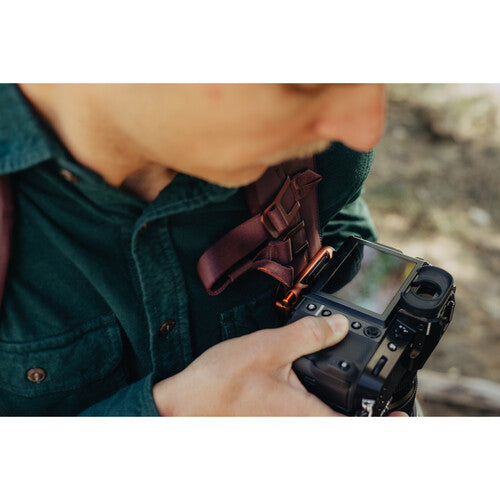 Peak Design Capture v3 with Plate Eclipse