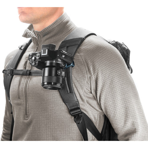 Peak Design Capture v3 with Plate Ocean