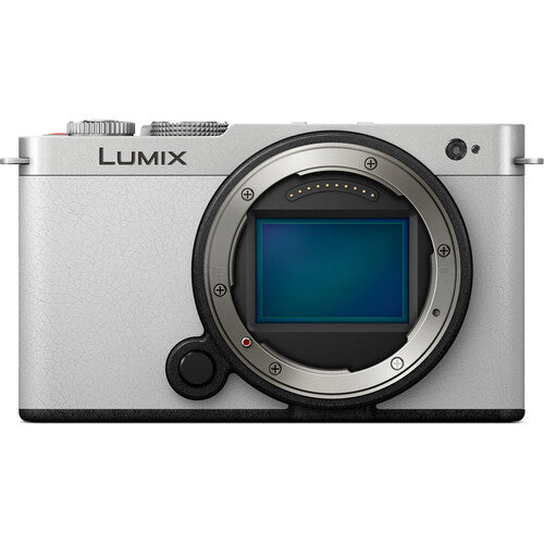 Panasonic LUMIX S9 Mirrorless Camera with 18-40mm f/4.5-6.3 Lens (White/Silver)