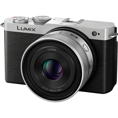 Panasonic LUMIX S 40mm f/2 Lens (Silver)