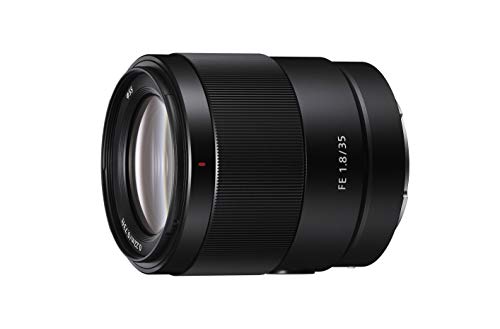 Sony FE 35mm f/1.8 Lens (Sony E) Package