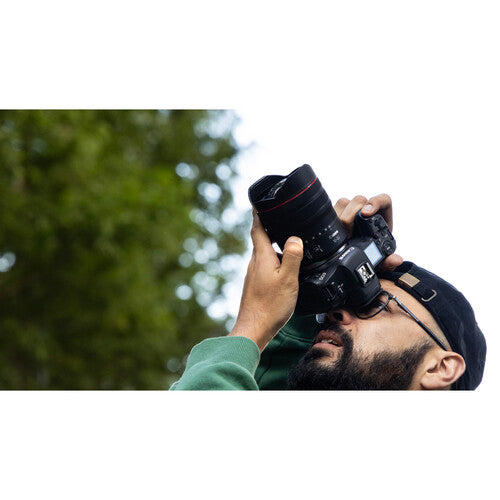 Canon RF 10-20mm f/4 L IS STM Lens (Canon RF) Package