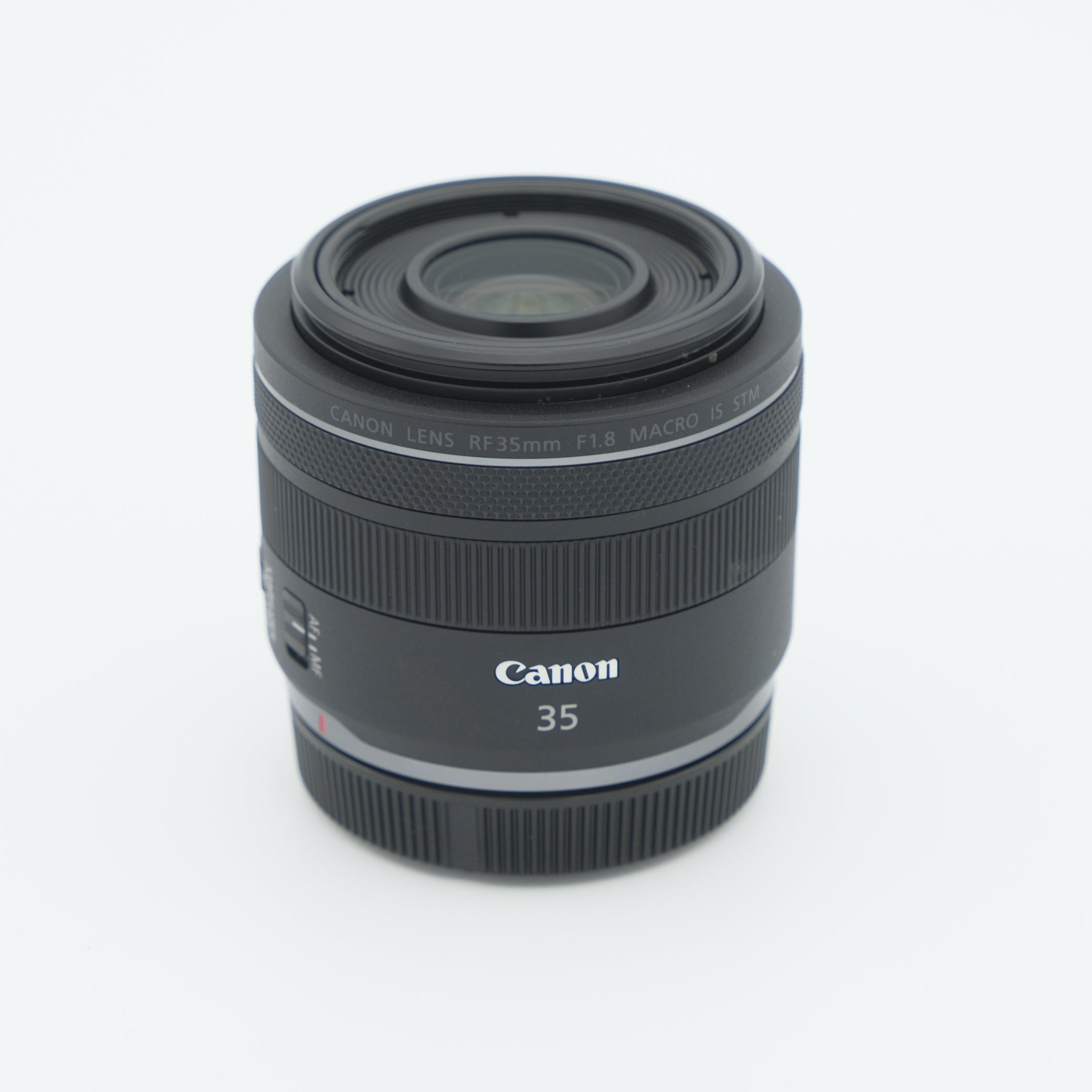 Canon RF 35mm f/1.8 IS Macro STM Lens *USED*