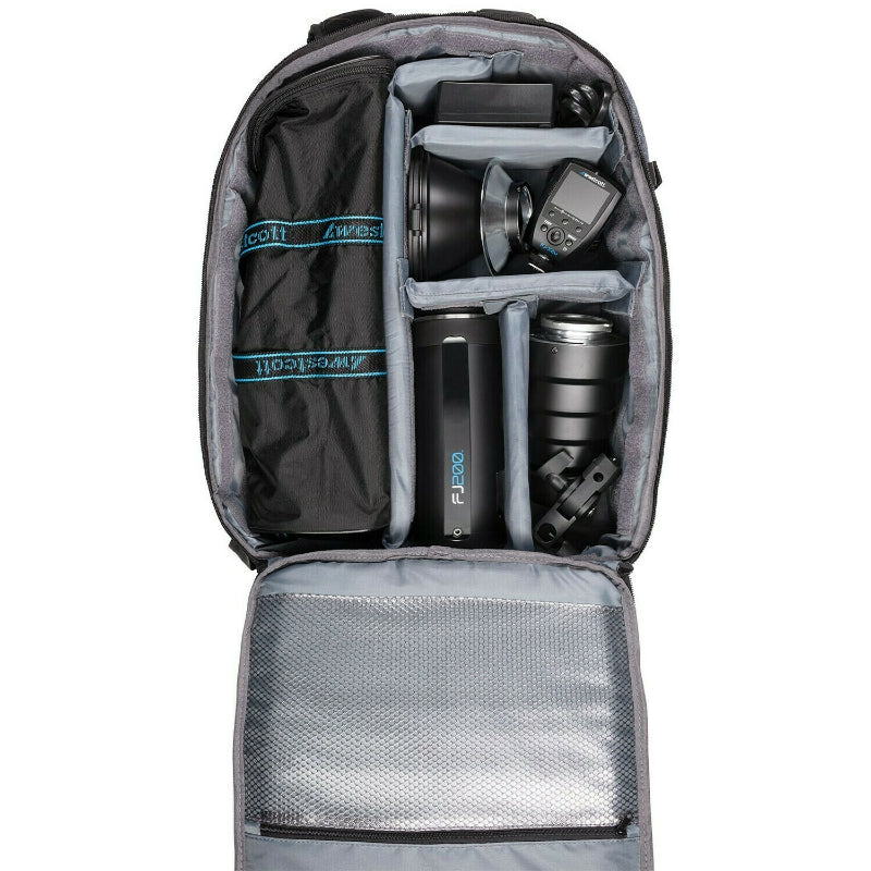 Westcott FJ200 Strobe 1-Light Backpack Kit with FJ-X2m Wireless Trigger and Rapid Box Switch Octa-S