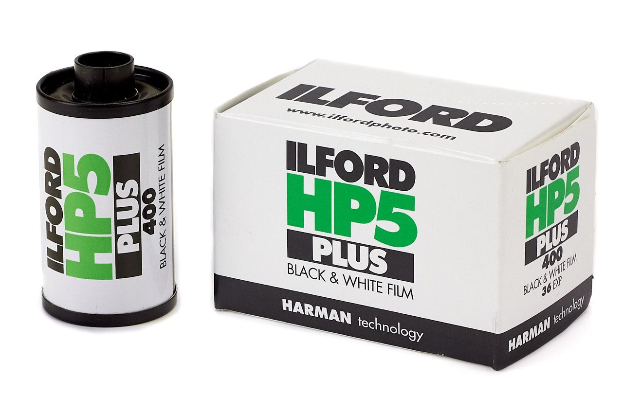 Ilford HP5 Plus 400 Film, 35mm 36 Exposures (3 Pack) with 32GB USB flash drive