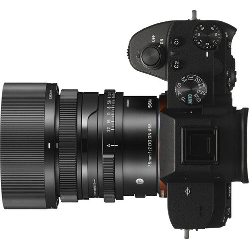 Sigma 35mm f/2 DG DN Contemporary Lens (Sony E) Package