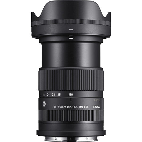 Sigma 18-50mm f/2.8 DC DN Contemporary Lens (Leica L) Package
