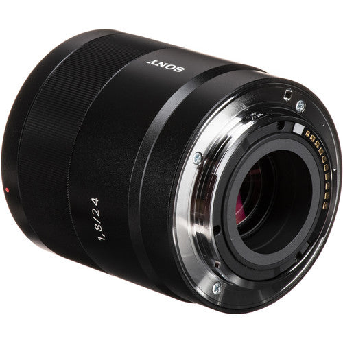 Sony Sonnar T* E 24mm f/1.8 ZA Lens (Sony E) Package